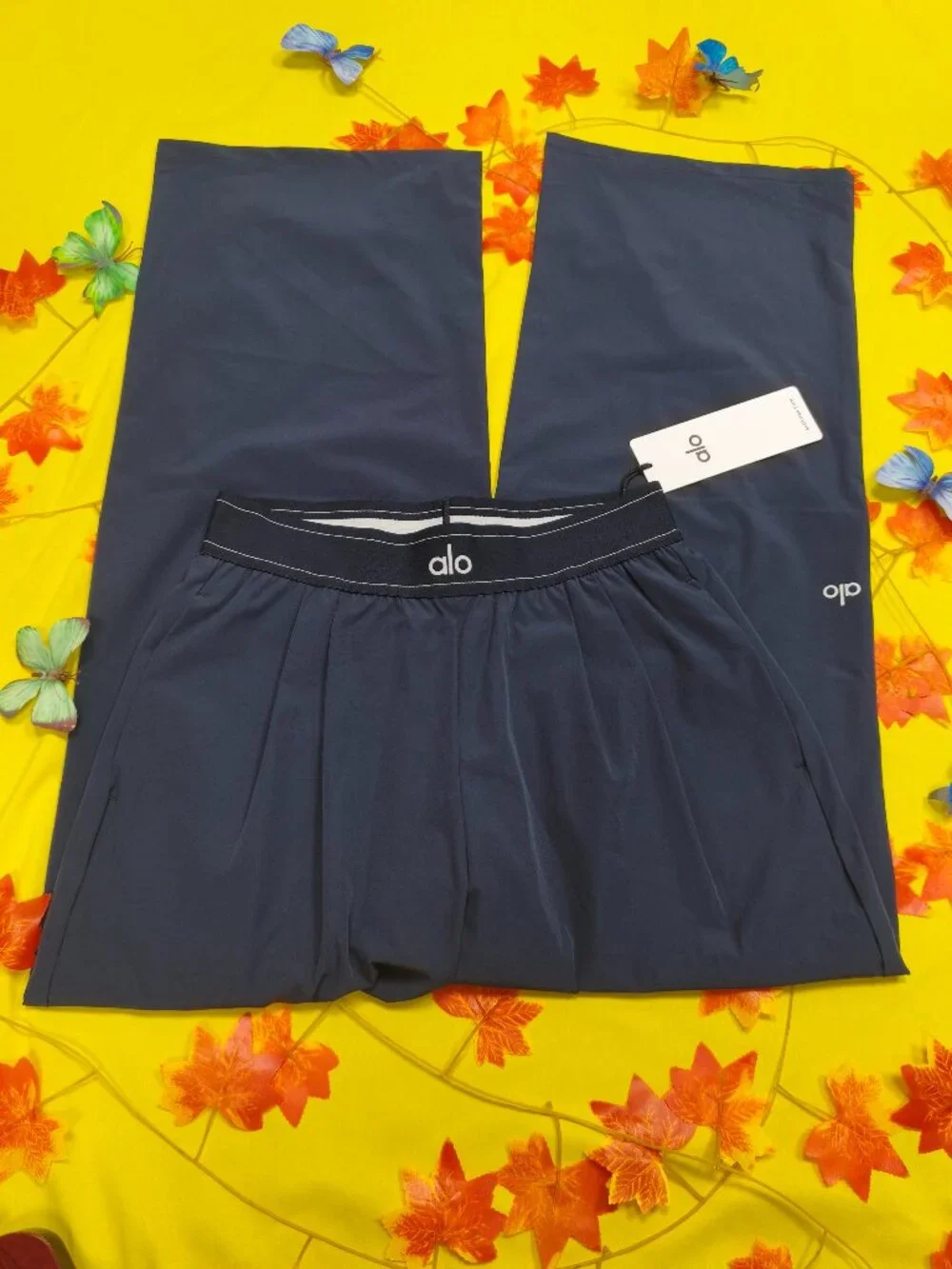 NWT Alo Yoga Suit Up Trouser Navy Blue - Clean Girl/Quiet Luxury (Regular)💙✨